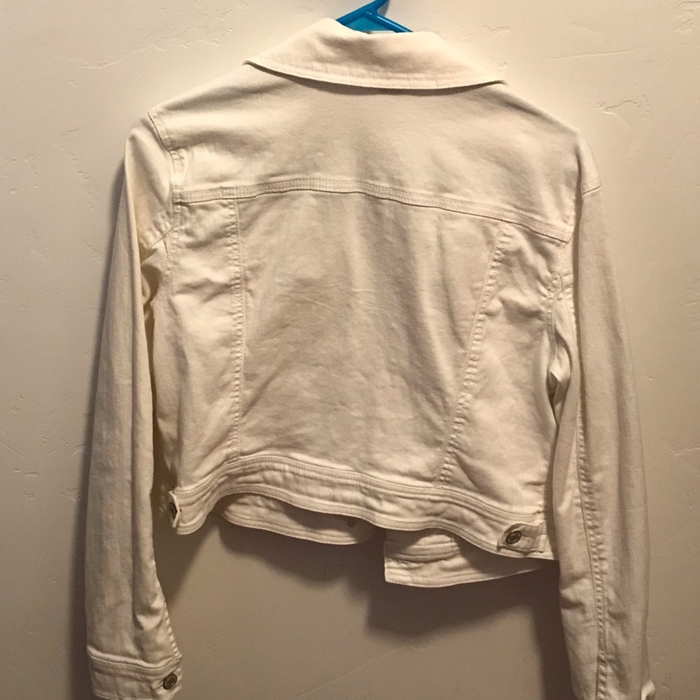 White cropped jean jacket